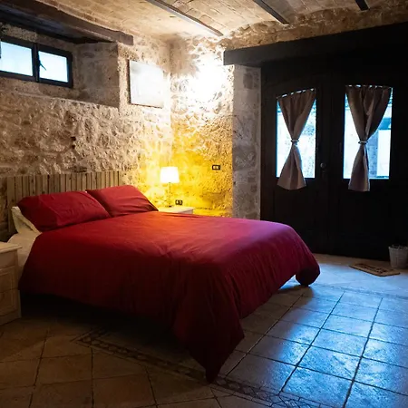 Giardino Sul Fiume A 10 Min Da Piazza Del Popolo Con Parcheggio Privato E Giardino Vista Fiume דירה