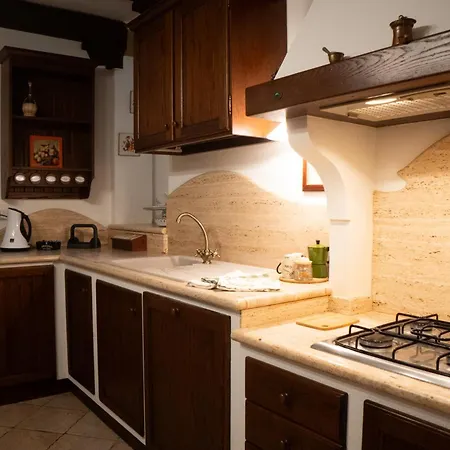 דירה Giardino Sul Fiume A 10 Min Da Piazza Del Popolo Con Parcheggio Privato E Giardino Vista Fiume