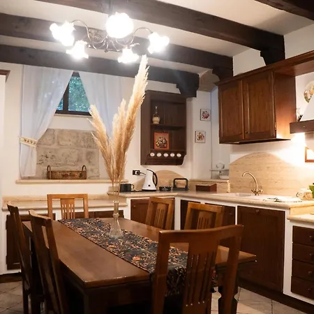 Giardino Sul Fiume A 10 Min Da Piazza Del Popolo Con Parcheggio Privato E Giardino Vista Fiume * Ascoli Piceno